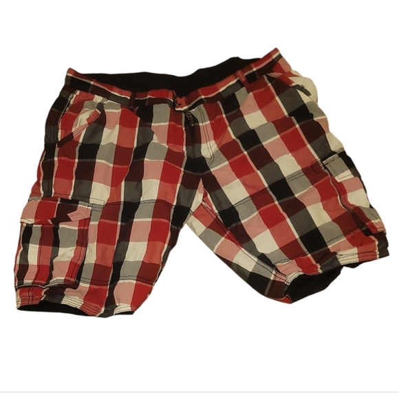 JAG jeans reversible red white black plaid cargo utility shorts 40 - Picture 1 of 4